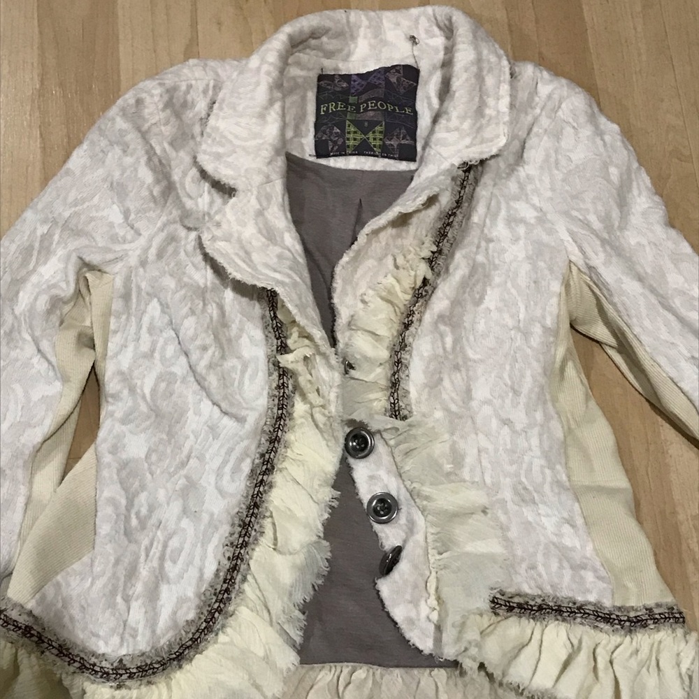 Free People Blazer Women’s Jacket Beige Ruffles